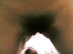 Tifla Ġappuniż mrieżeq