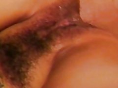 It hairy &amp; meka coaxes cum tiegħu